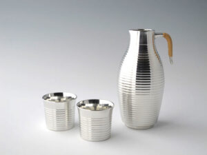 Japanese Pewter -A Bottle with 2 Cups (Sujiiri)-